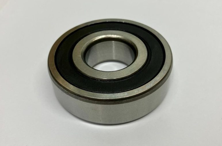 PFA Ball Bearing Assembly Spigot And Water Pump Type Aston Martin DB & V8