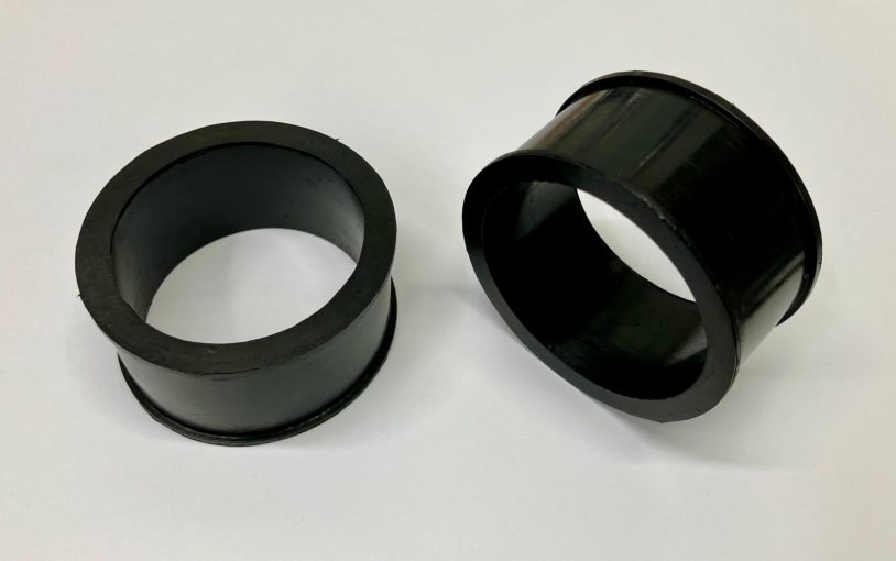 PFA SU Type Fuel Pump Mounting Rubbers late DB4 onwards.